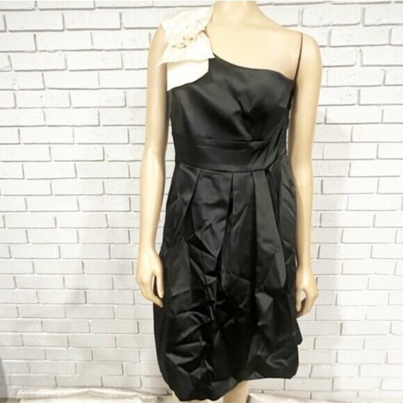 Tahari ASL One‑Shoulder Colorblock Dress Size 8 — Black & Ivory with Rosette Bow - Picture 1 of 9